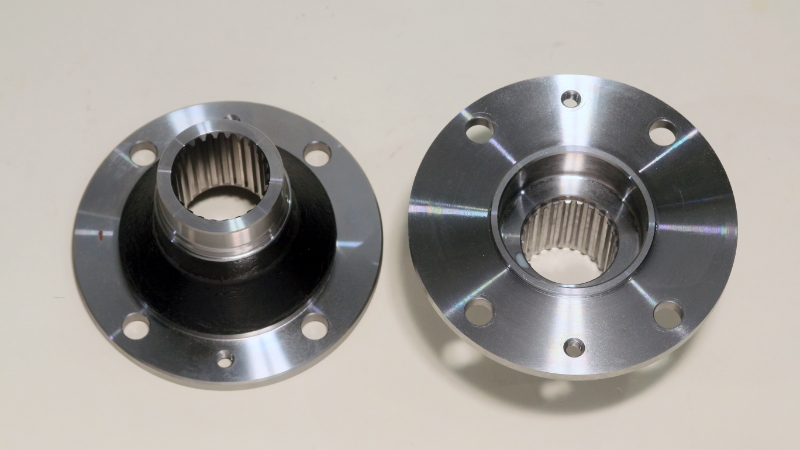 Companion flanges